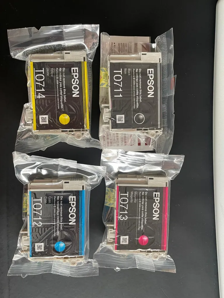 Epson T0715 Multipack Multipack Noir et Couleurs DURABrite Ultra Net