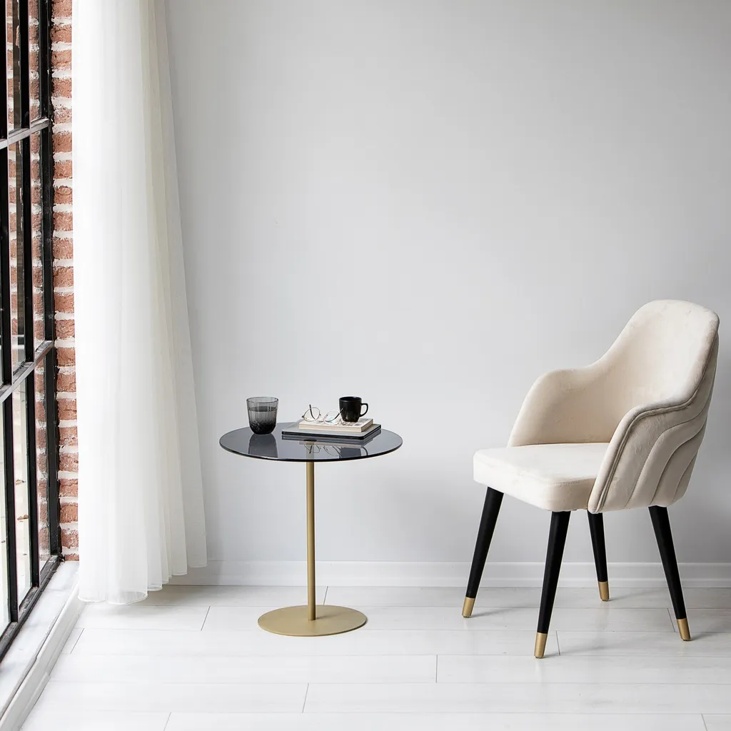 Petite Table d'Appoint Stable et Incassable en Verre Or 50x50x50 cm