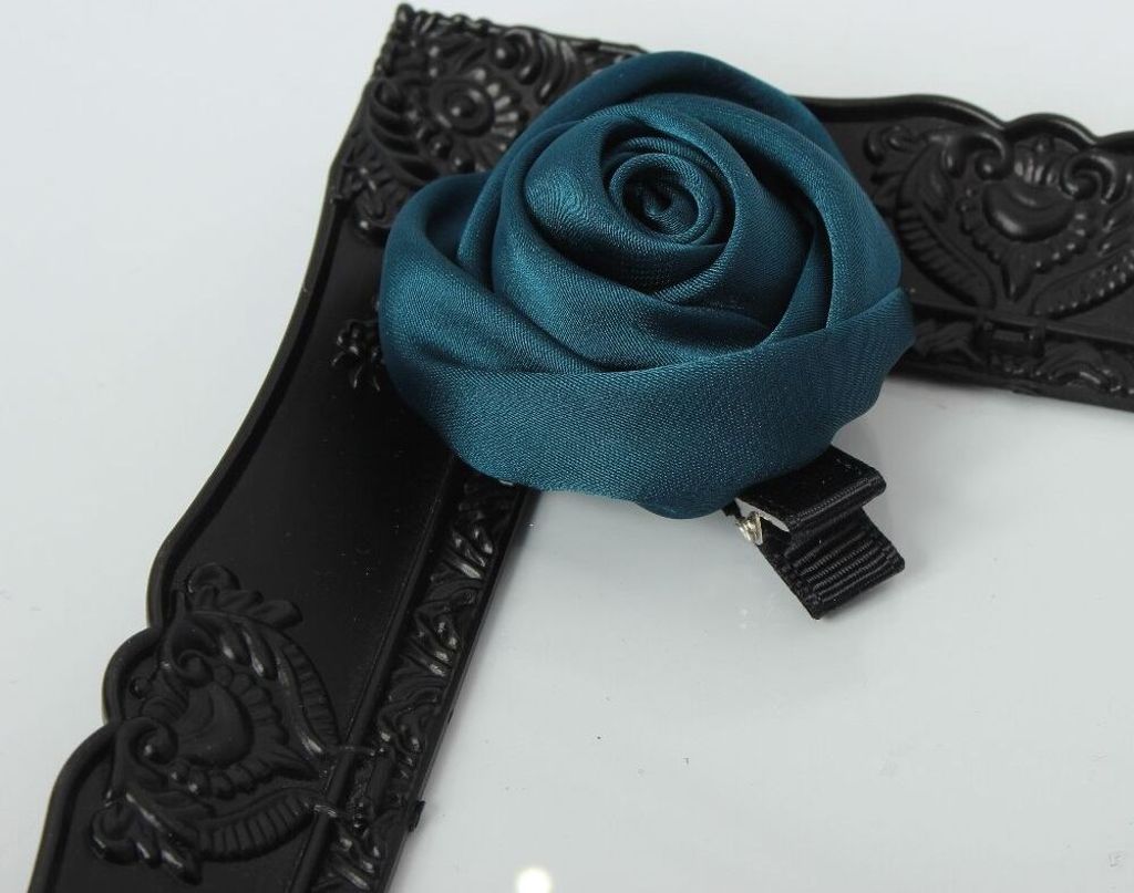 Rosen Haarklammer Blüten in der Farbe Grün Produktbild 