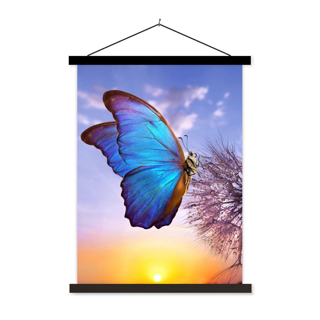 MuchoWow Textilposter Schmetterling - Sonnenuntergang - Löwenzahn - Blau 60x80 cm mit schwarzem Rahmen - Plakathalter