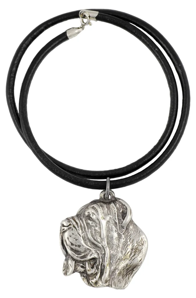 Collier Mastiff Napolitain : Un Bijou Argenté Durable pour Fans