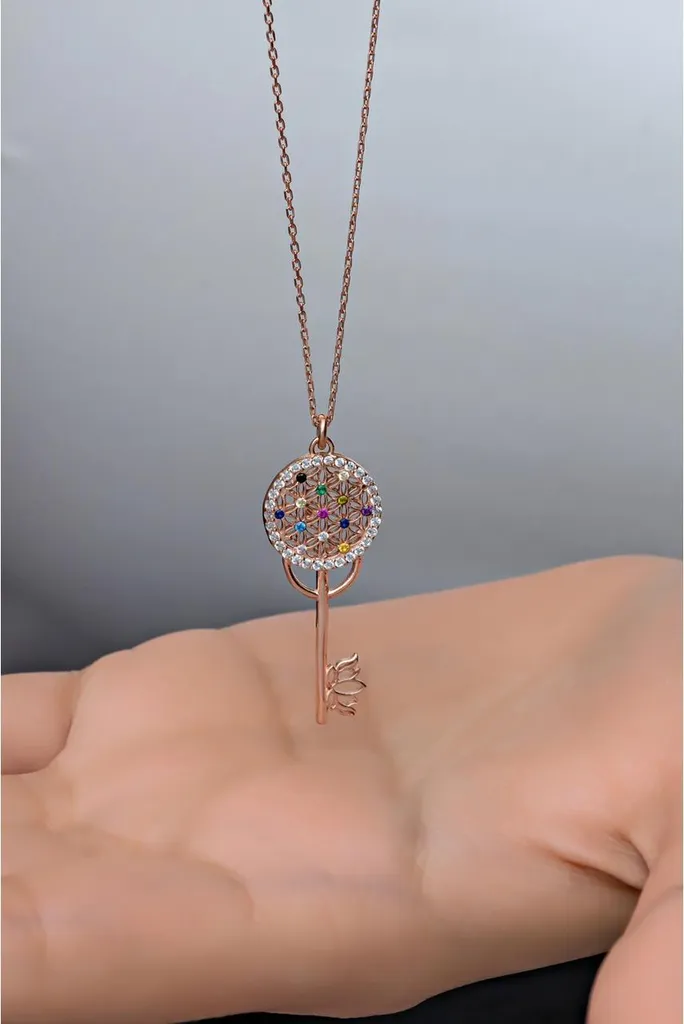 Pendentif clé argent 925 et zircons arc-en-ciel brillant haute qualité