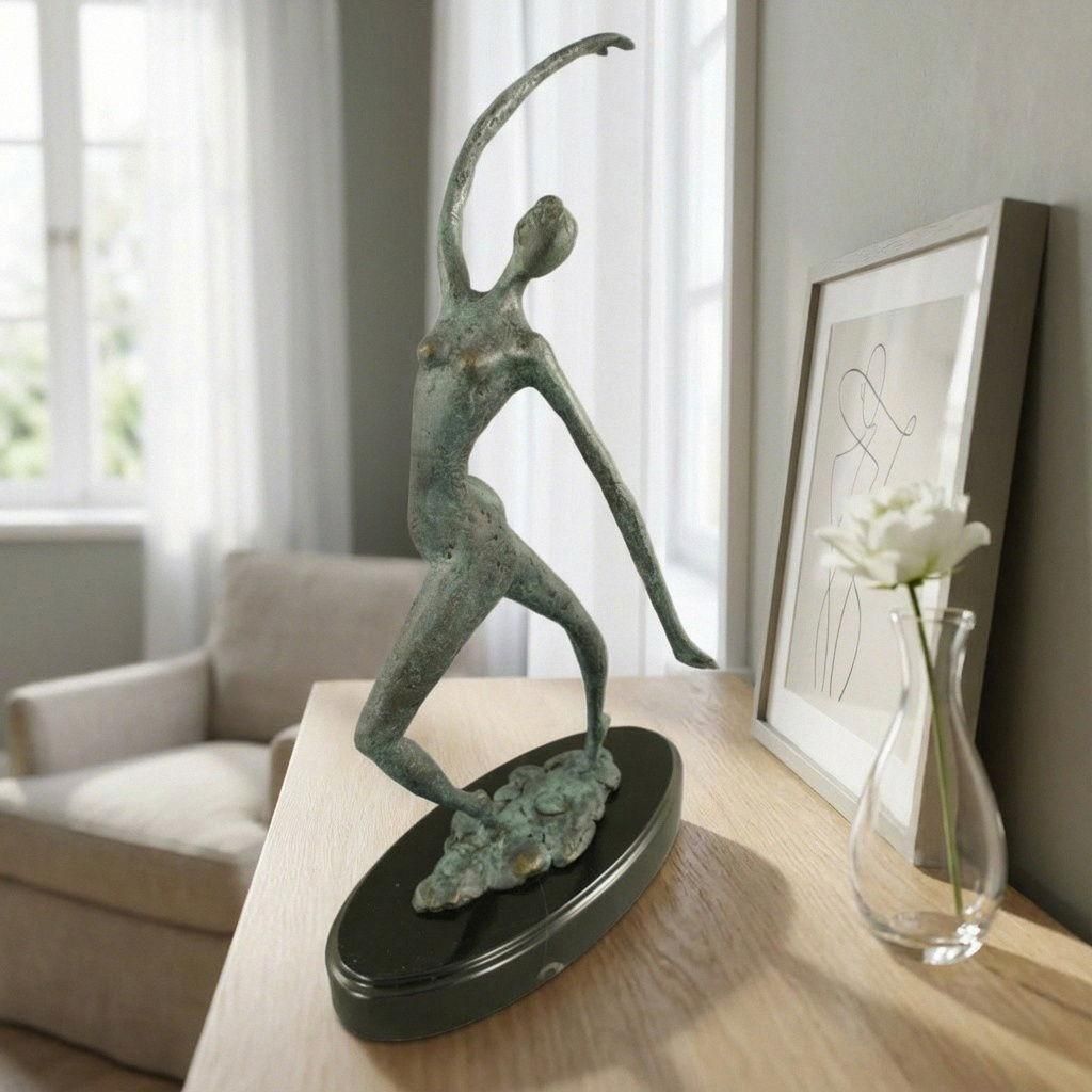 Premium Bronzeskulptur Tänzerin, Milo, grün patiniert auf Marmorsockel, H.36 cm