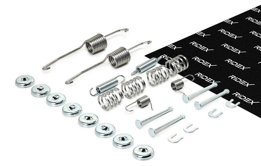 Zubehörsatz Feststellbremsbacken Zubehörsatz Bremsbacken RIDEX hinten für TOYOTA COROLLA Liftback (E11) COROLLA Compact (E11) CELICA (ST20, AT20)