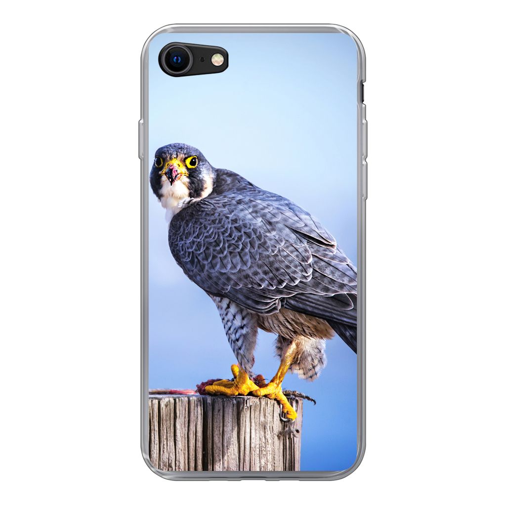 MuchoWow Handyhülle Schutzhülle Hülle für iPhone SE 2022 Nahaufnahme eines Raubvogels auf einer dicken Holzstange Silikon Softcase Handy Hül...