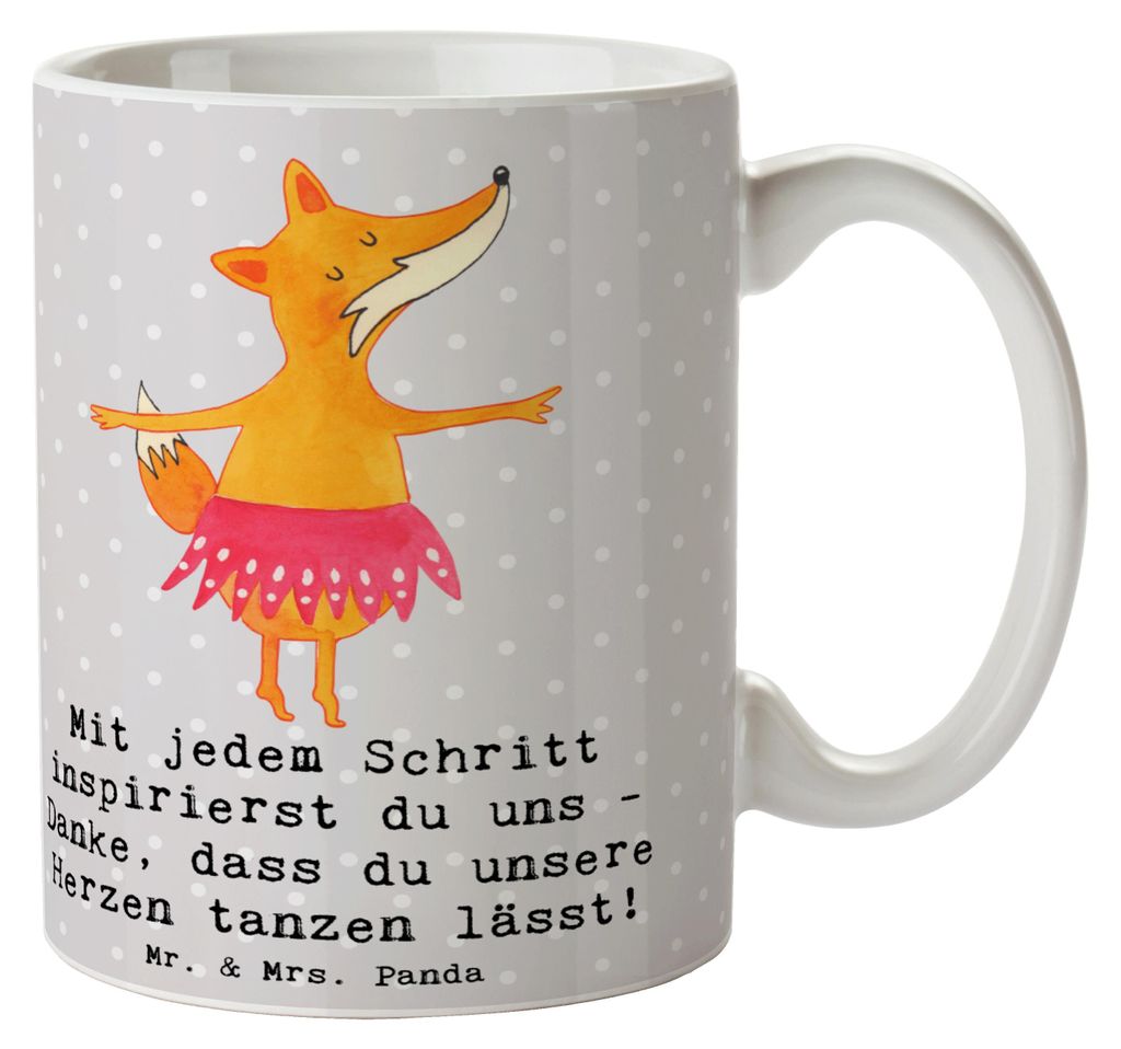 Mr. & Mrs. Panda Tasse Tanzen Trainerin Herz - Grau Pastell - Geschenk, Sportart, Wertschätzung, cappuccinotasse, Bewegung, Leidenschaft, Kaffeeta...