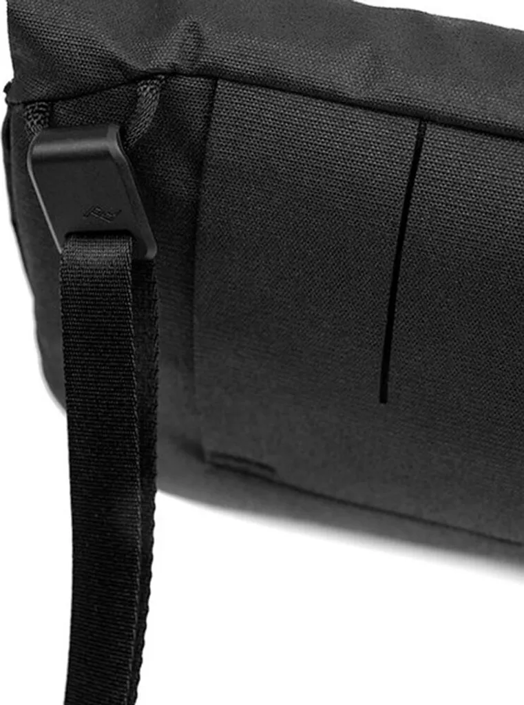 Custodia Peak Design Field Pouch v2 Nero | Resistente all'Acqua - 7