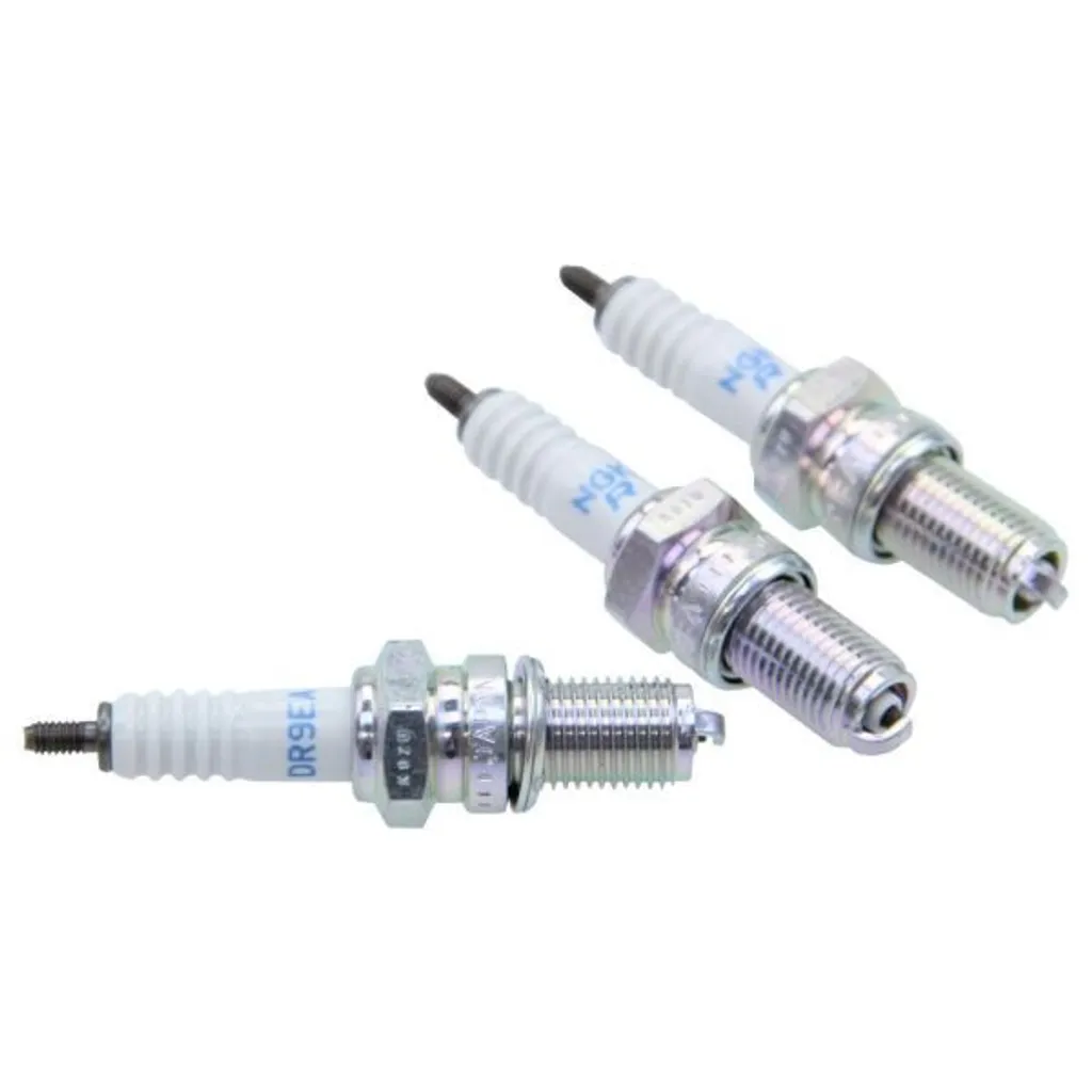 Set 3 Candele NGK DR9EA 3437 | Accensione Moto Professionali Shop Online