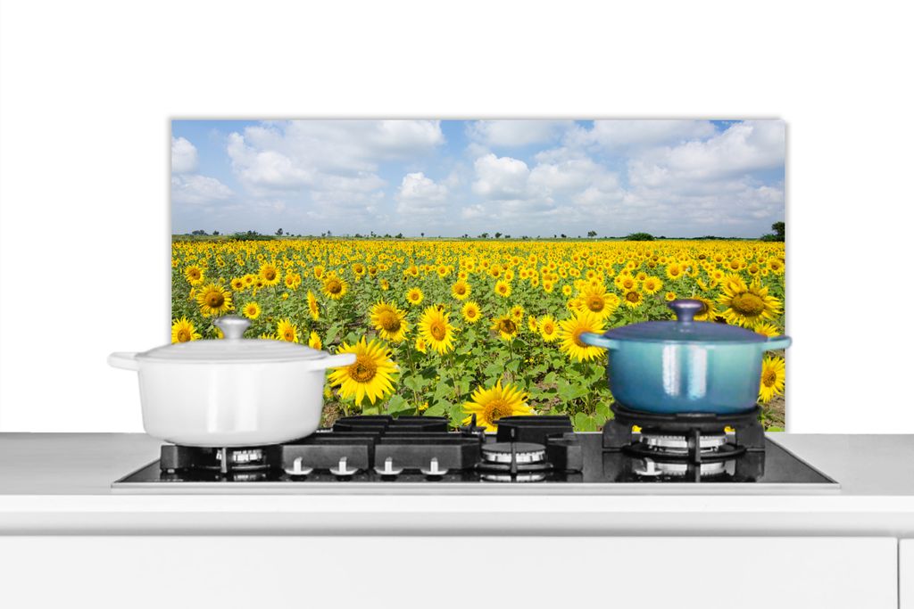 KitchenYeah Spritzschutz Küche - Küchenrückwand - Wandschutz für Herd und Spüle - Sonnenblumen - Blumen - Wolken - Natur - Gelb - Landschaft...