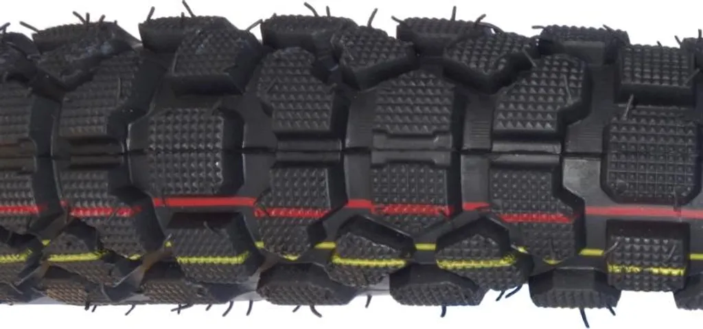 Pneu Moto 18 Pouces 3.00-18 Carrystone : Idéal Trajets Quotidiens