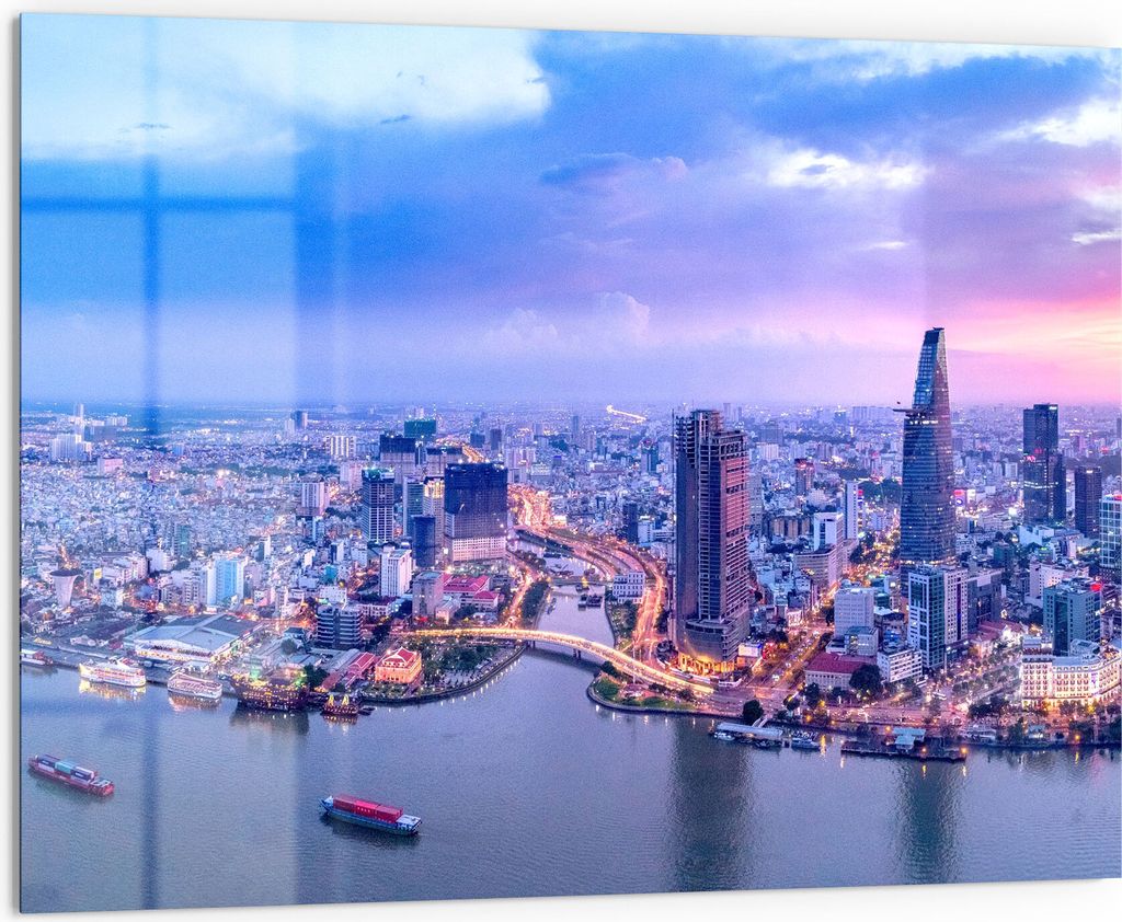 DEQORI Küchenrückwand Glas 80x60 cm 'Panorama von Ho Chi Minh' Spritzschutz Bad Rückwand