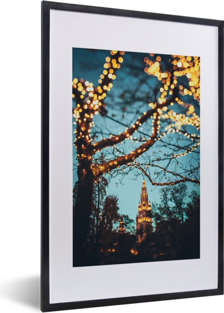 MuchoWow MuchoWow Gerahmtes Poster Wien - Weihnachtsbeleuchtung - Zweige - Nacht - Deutschland 40x60 cm - Poster mit zchwarzem Bilderrahmen - P...