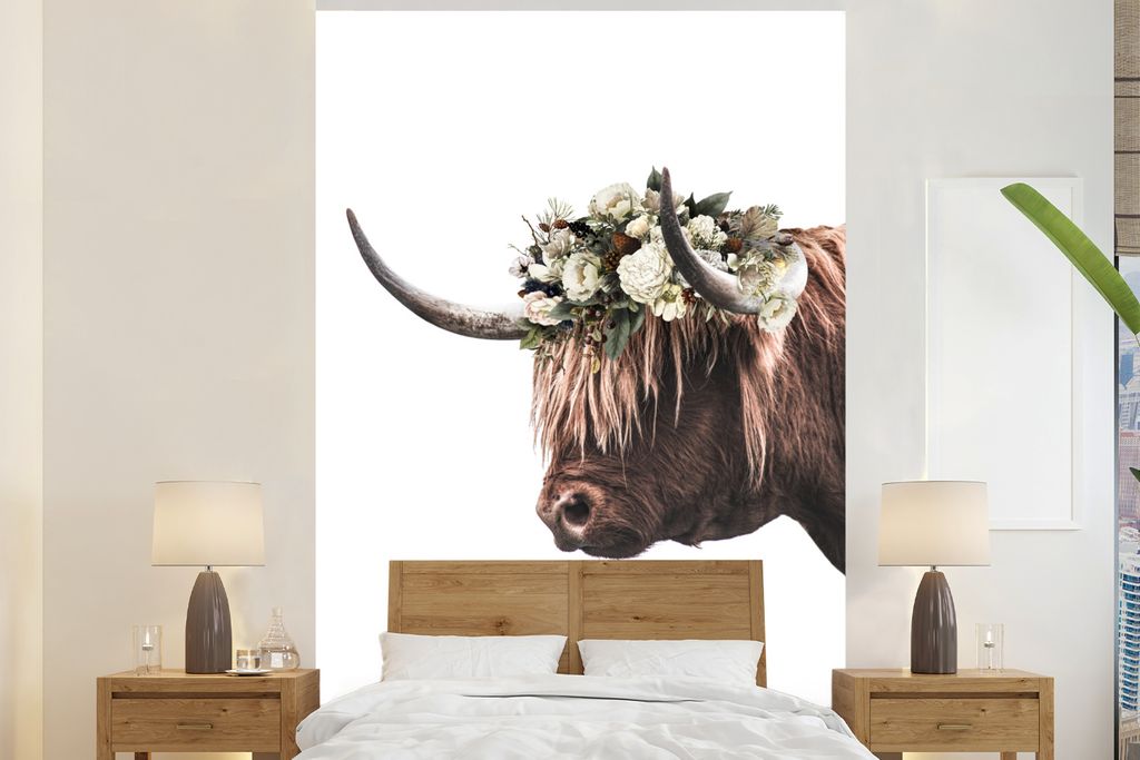 MuchoWow Fototapete für Wohnzimmer oder Schlafzimmer Wandtapete Vinyl Motivtapete Schottischer Highlander - Blumen - Weiß - 180x280 cm - Wallpaper