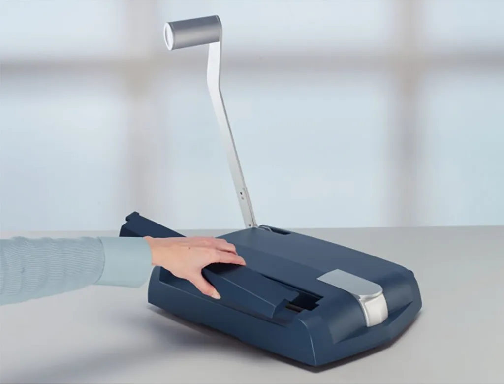 Machine à Relier Leitz impressBind 140 Argent pour Reliure de Bureaux - 2