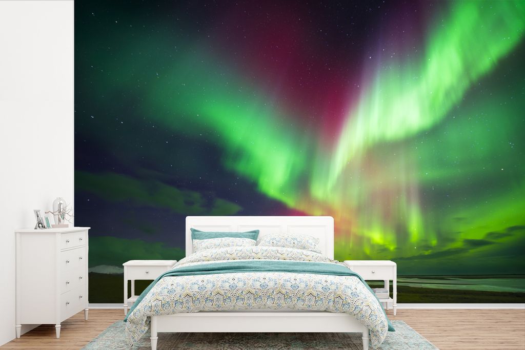 MuchoWow Fototapete für Wohnzimmer oder Schlafzimmer Wandtapete Vinyl Motivtapete Nordlichter - Island - Rot - Grün - 330x220 cm - Fototapeten