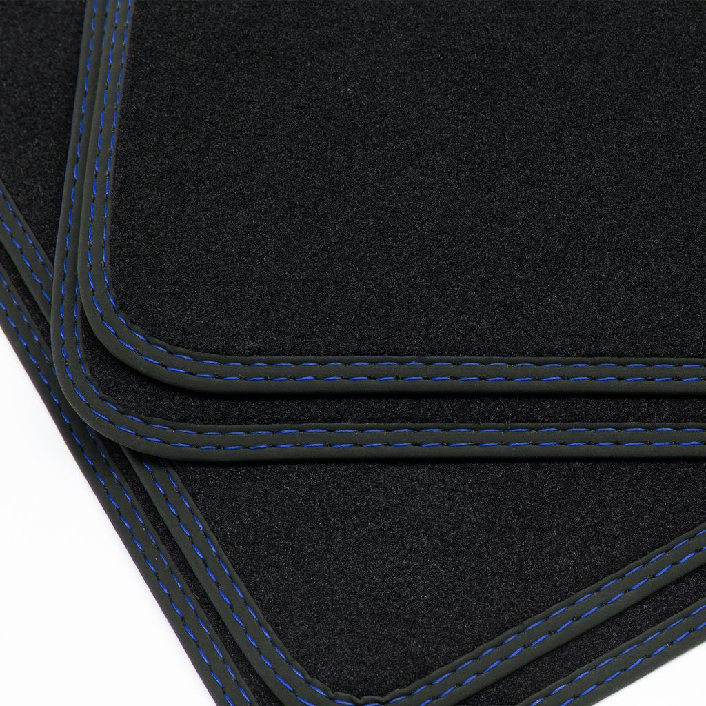 Doppelziernaht Fußmatten passend für BMW X2 U10 sDrive ab Bj. 12/2023-, Naht:2x Blau