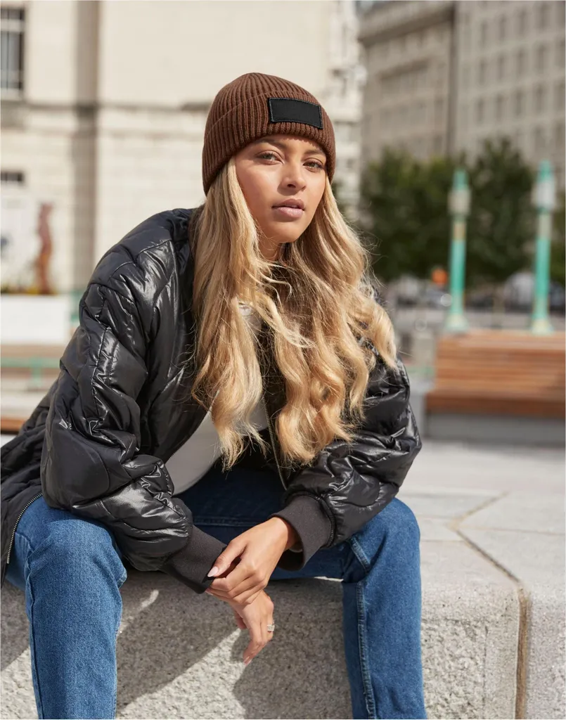 Berretto Unisex Beechfield BC5089 Walnut Black - Calore e Urban Style