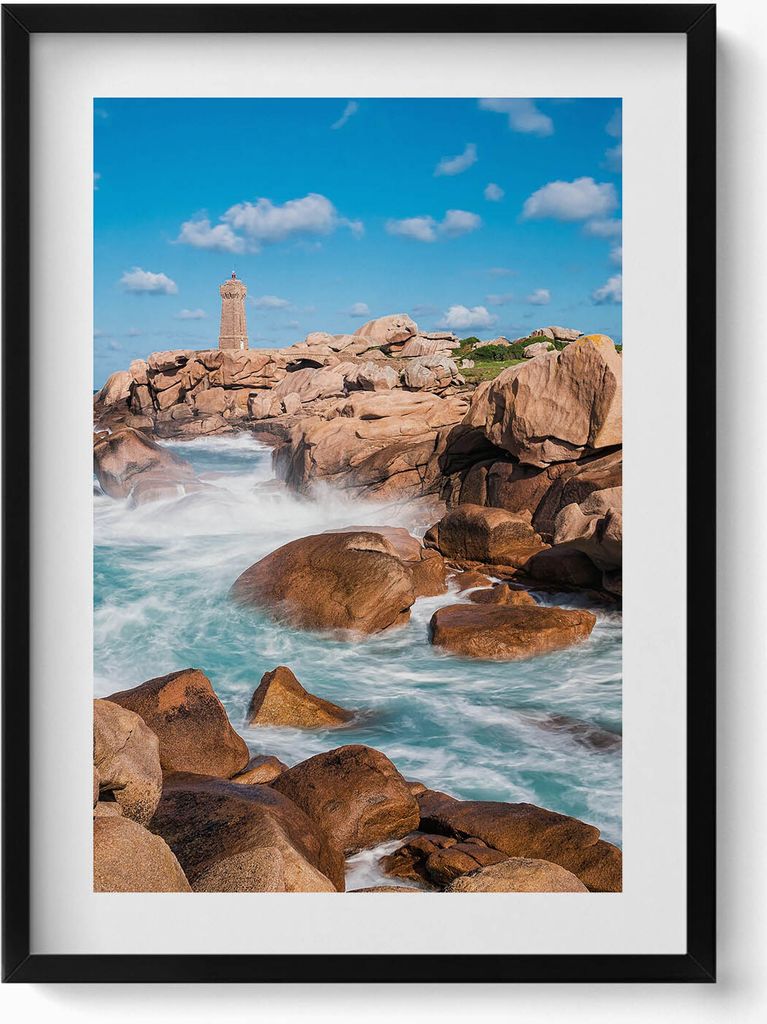 Wasser, Felsen und ein Leuchtturm– Wandbild mit Rahmen – Gerahmtes Bild – Wanddekoration – 50x70 cm – Schwarz Rahmen
