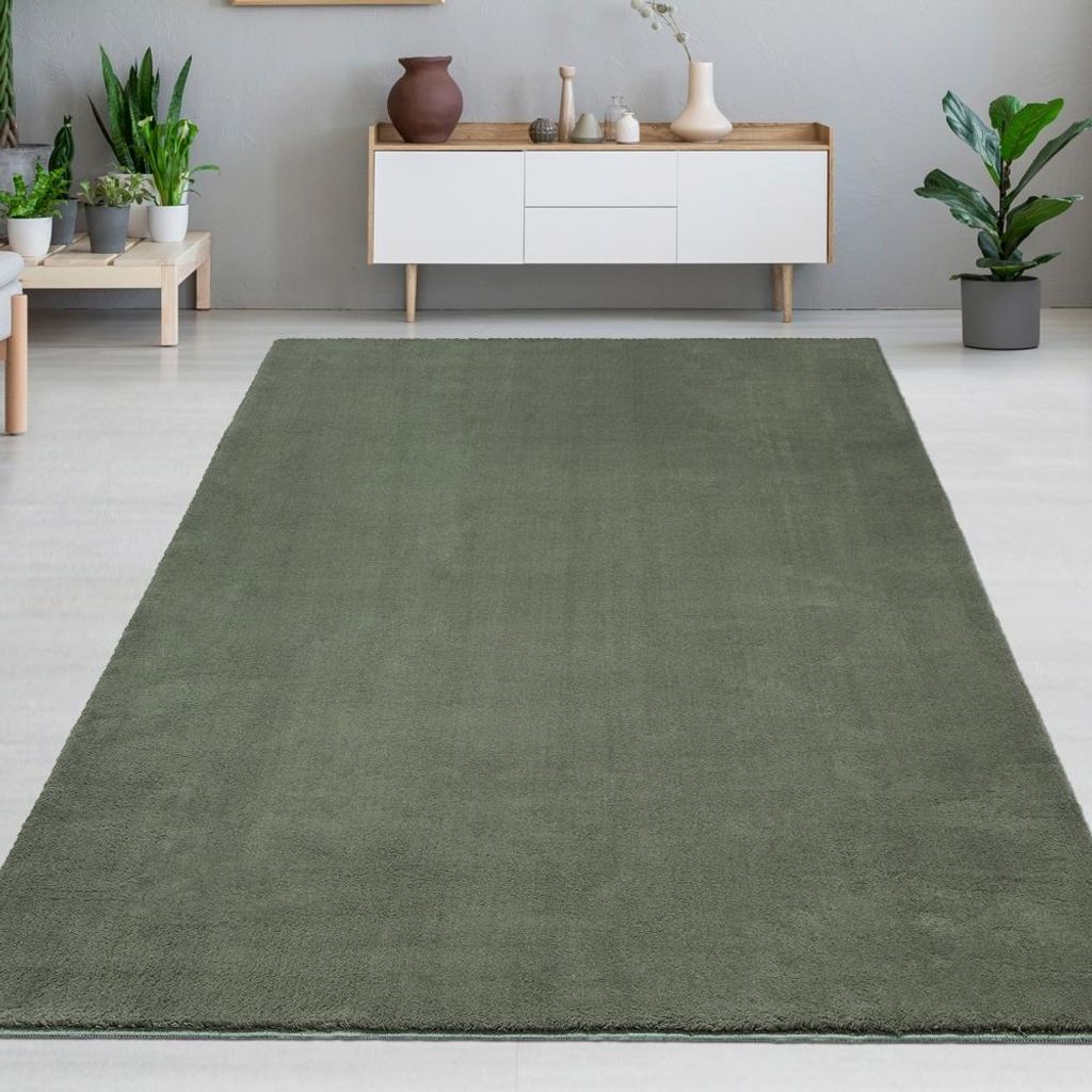 Wohnzimmer Teppich in Grün - Komfort mit flauschigem Uni Design Größe - 120 x 160 cm