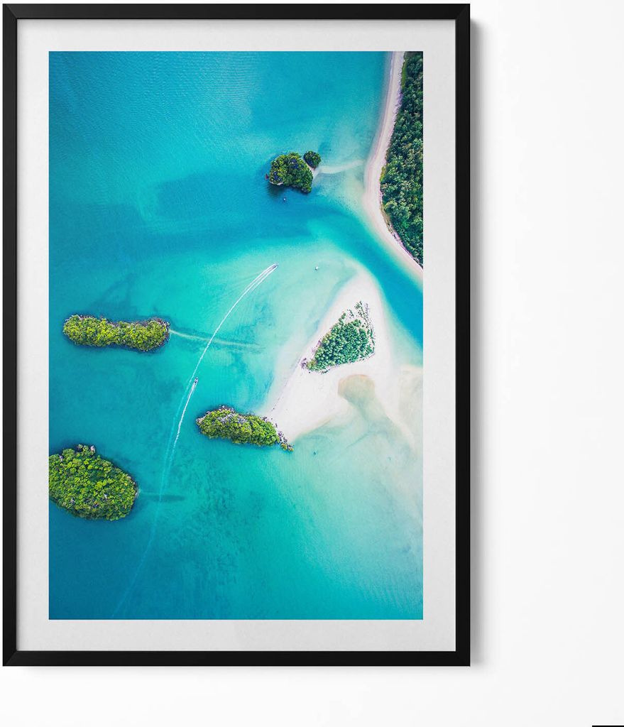 Meeresufer mit Blick aus der Vogelperspektive– Wandbild mit Rahmen – Gerahmtes Bild – Wanddekoration – 70x100 cm – Schwarz Rahmen
