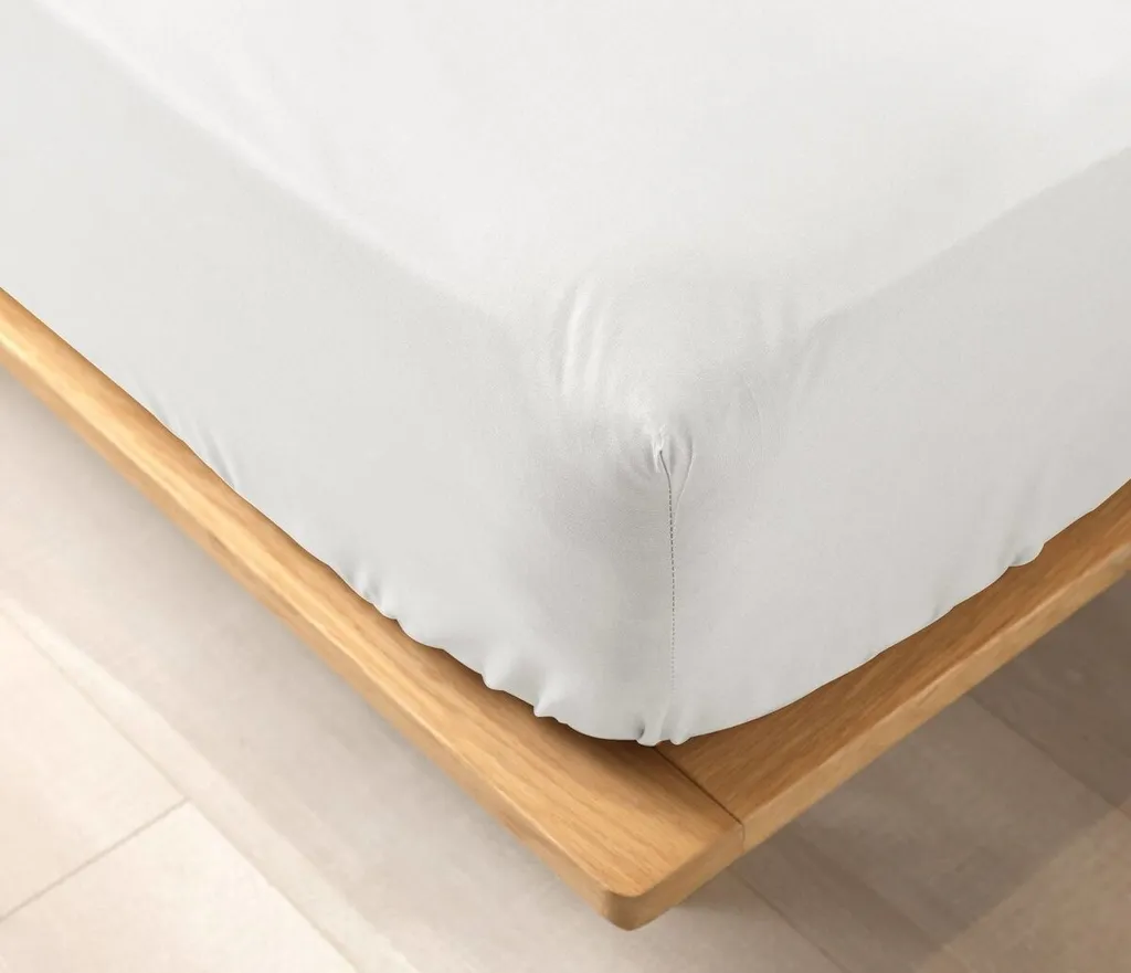 Drap 140x190 cm BIOLINA en coton respirant et doux - Haute résistance