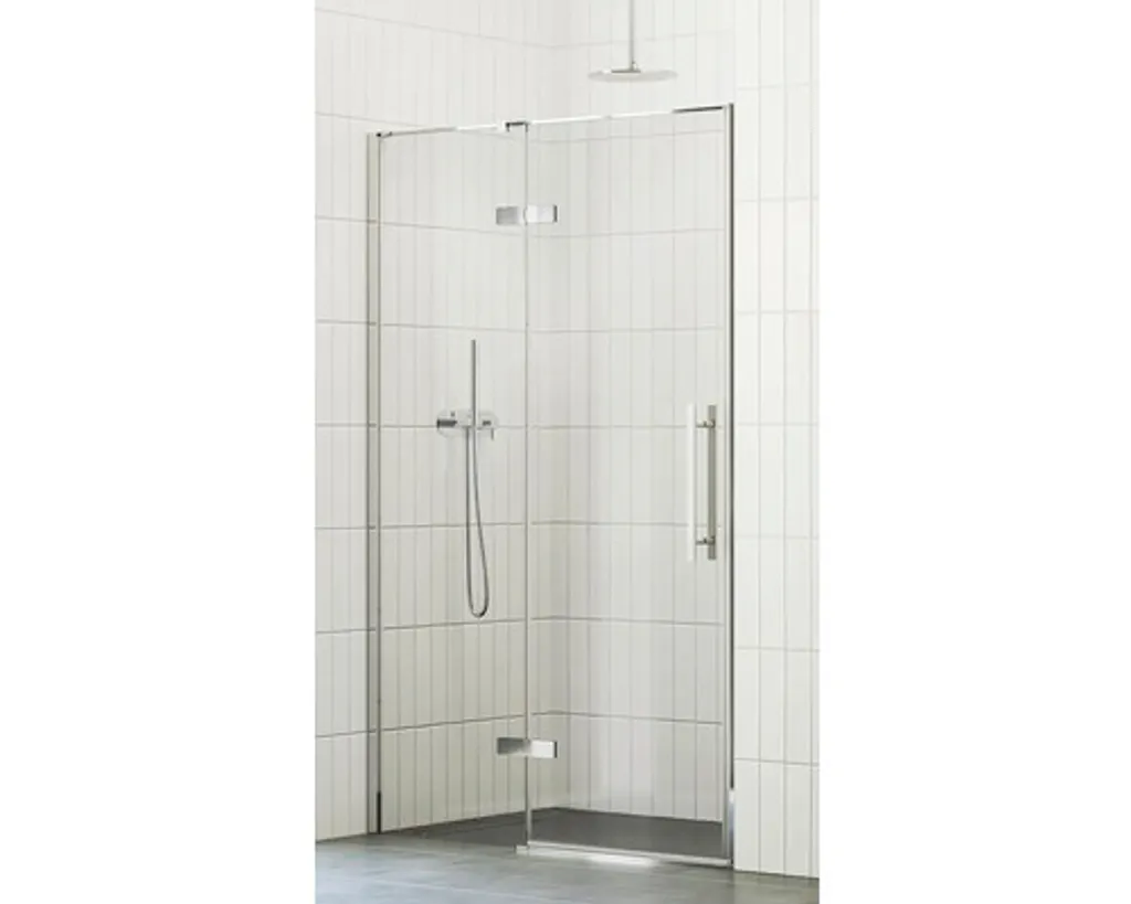 Aménager une douche en niche 120 cm avec porte pivotante RAVAK Cool