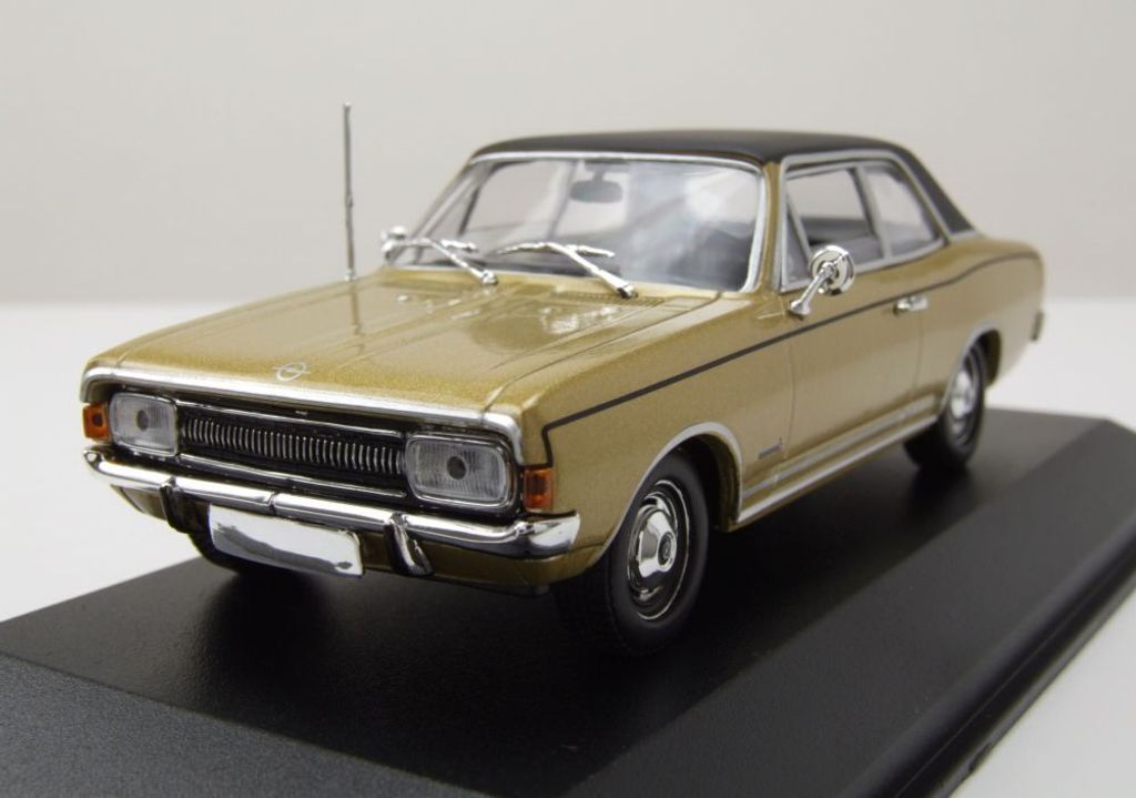 Maxichamps 940046161 Opel Commodore A 1970 gold metallic 1:43