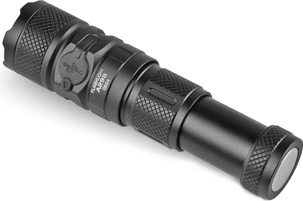 Lampe Torche LED Rechargeable 1500 Lumens IP66 pour Eclairage Extérieur - 7