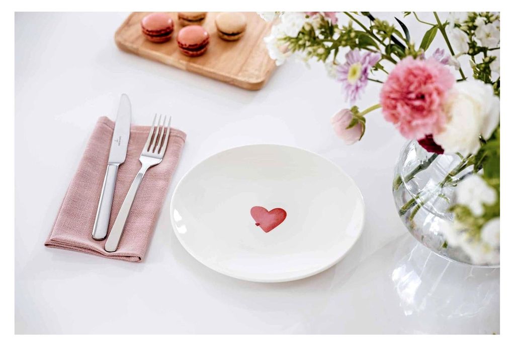 Frühstücks-Set Sending Love 3-teilig | Frühstücksteller (21 cm), Müslischale (17 cm) und Henkelbecher (290 ml) | Geschirr mit Herzchen-Motiv |...