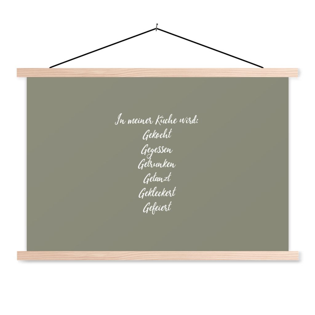 MuchoWow Textilposter Zitate - In meiner Küche - Sprueken - Kochen 60x40 cm mit holzfarbenen Rahmen - Bilder