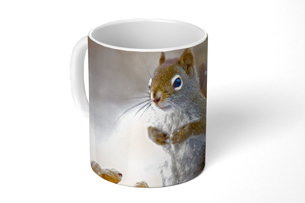 KitchenYeah Tasse Kaffeetasse Kaffeebecher 350 ml Eichhörnchen - Nüsse - Schnee - Winter - Nagetiere - Jahreszeiten Teetasse - Fototasse - Bech...