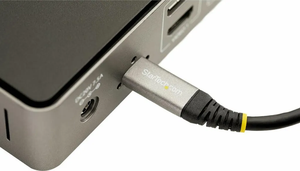 Câble USB 3.1 Gen 2 Type-C 10Gbps - StarTech USB31CCV1M Noir et Gris