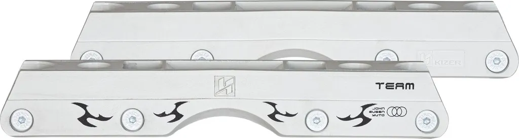 Platines Kizer Team Fluid IV Argent L : Évitez le Wheel Bite en Grind