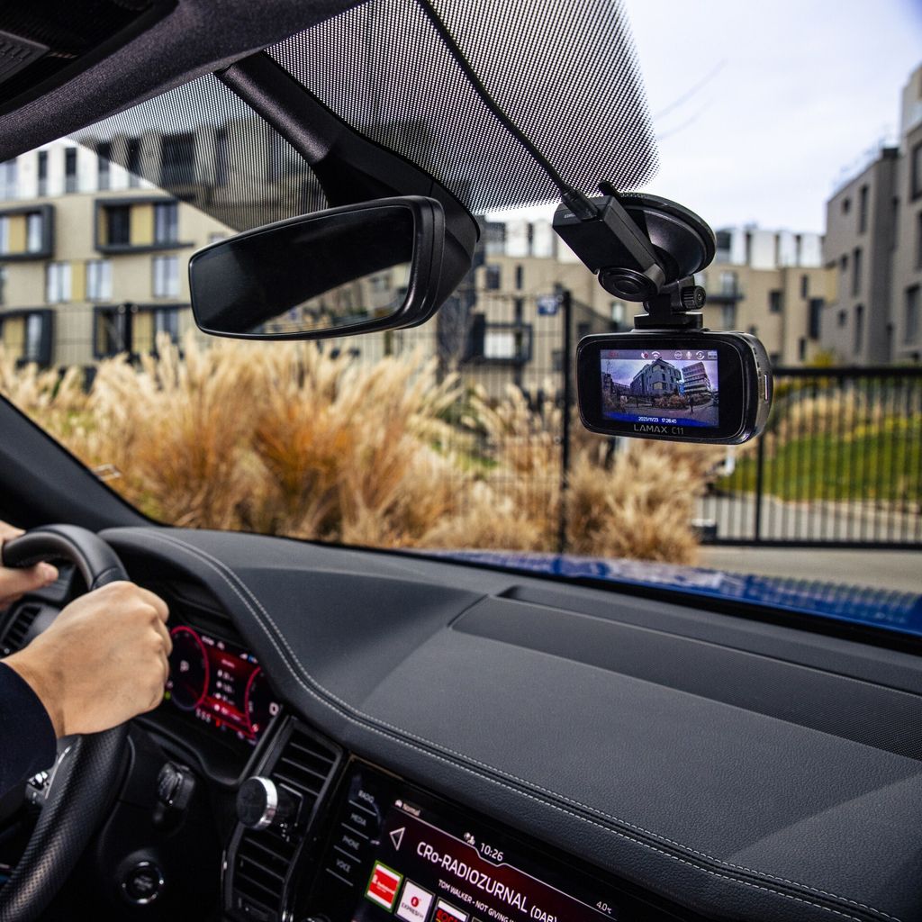 LAMAX C11 GPS 4K, kamera do auta 4K/30fps, GPS, WiFi 5 GHz, Obrázok produktu 11