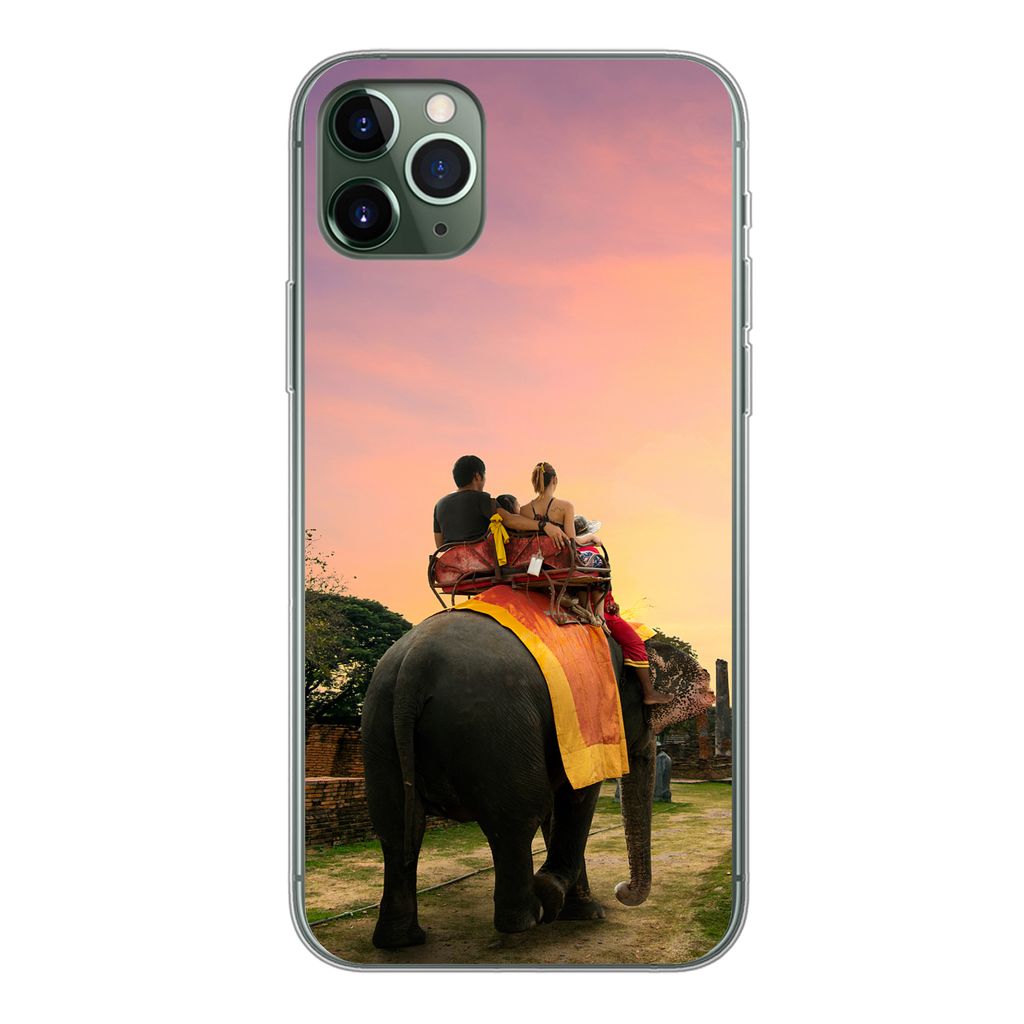 MuchoWow Handyhülle Schutzhülle Hülle für iPhone 11 Pro Max Elefant - Tiere - Dorf - Natur Silikon Softcase Handy Hülle - Schutz