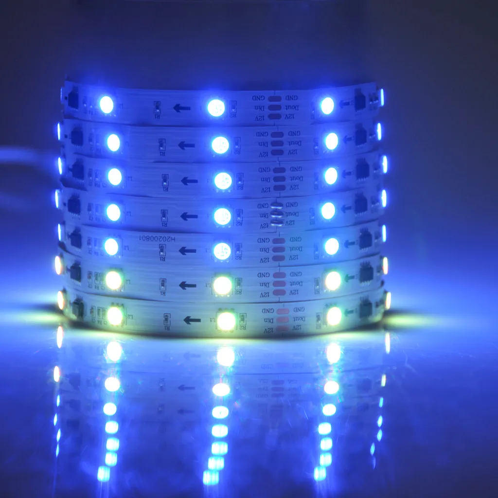 Solution éclairage LED MAGIC RGB 5m Polux pour relooker votre intérieur - 10