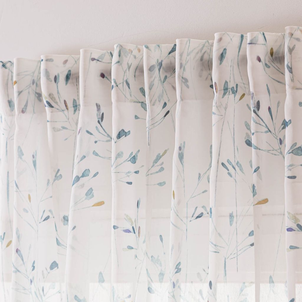 Gardine Blätter weiß türkis in div. Breiten mit 245cm Höhe 245cm (H) x 450cm (B) Größe