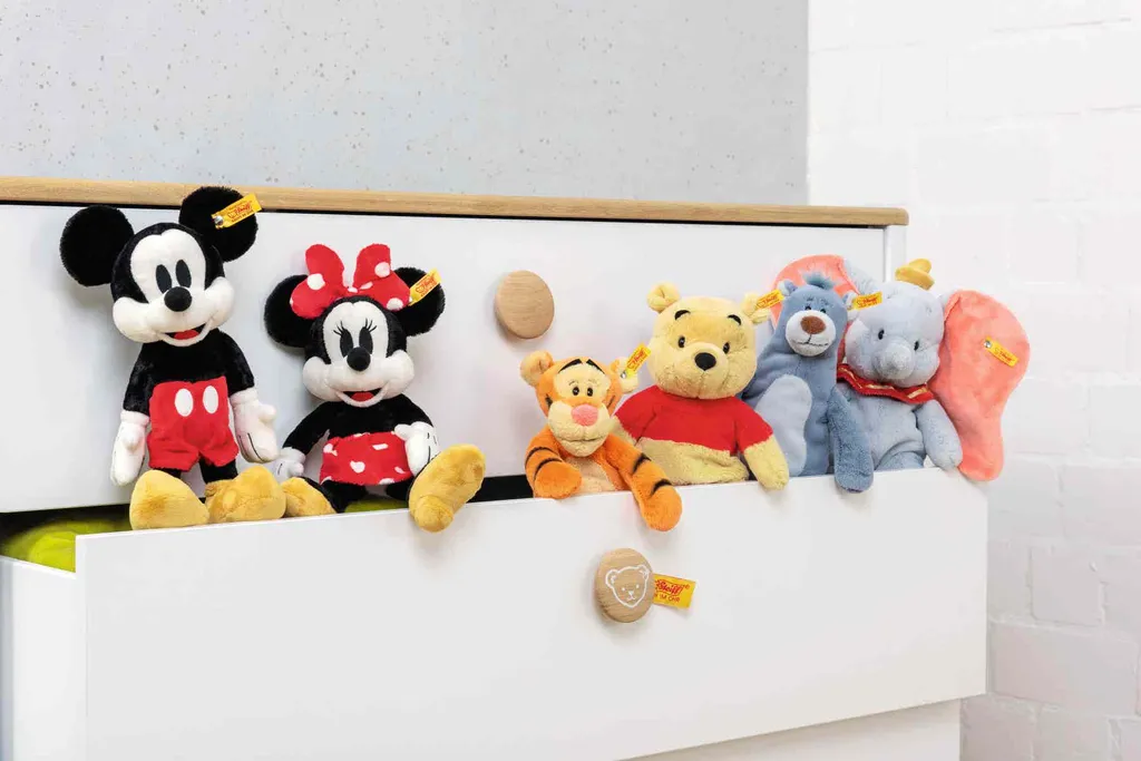 Minnie Mouse Disney - Peluche Originale 25cm en Douceur Premium Rouge