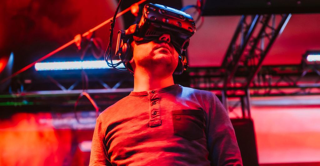 mydays Virtual Reality Stuttgart (Gatemiete); Erlebnis verschenken oder selbst erleben; Gutschein für 8 Person(en)