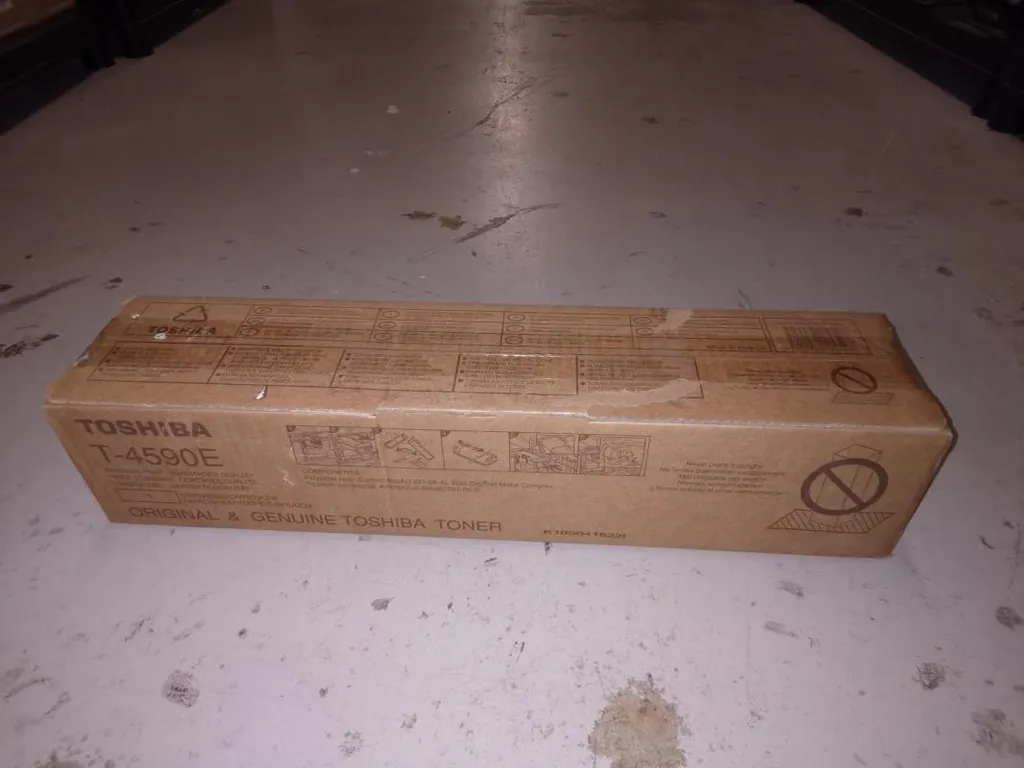 Toner Toshiba T-4590E Noir 6AJ00000086 : Évitez les Traces d'Impression