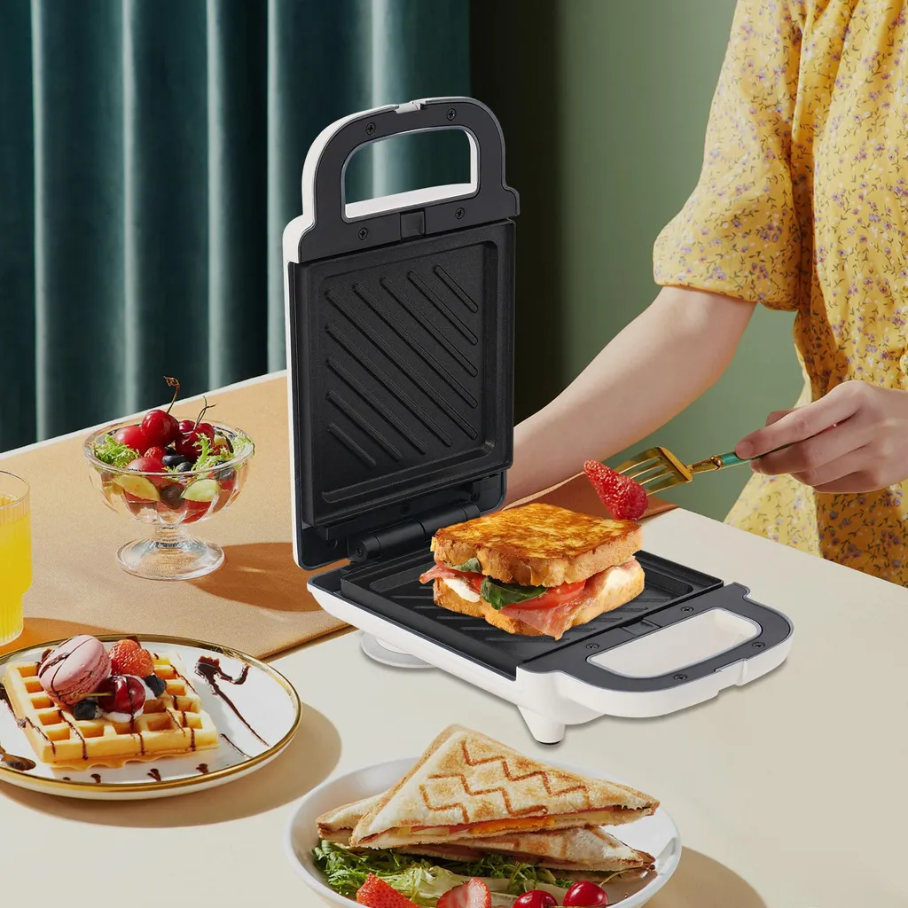 Sandwich Maker électrique pour petit-déjeuner rapide - 650W Compact