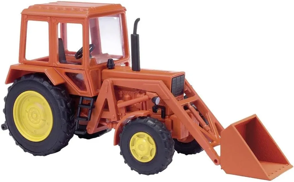 Tracteur avec chargeur frontal Belarus MTS-82 Busch 51315 miniature H0