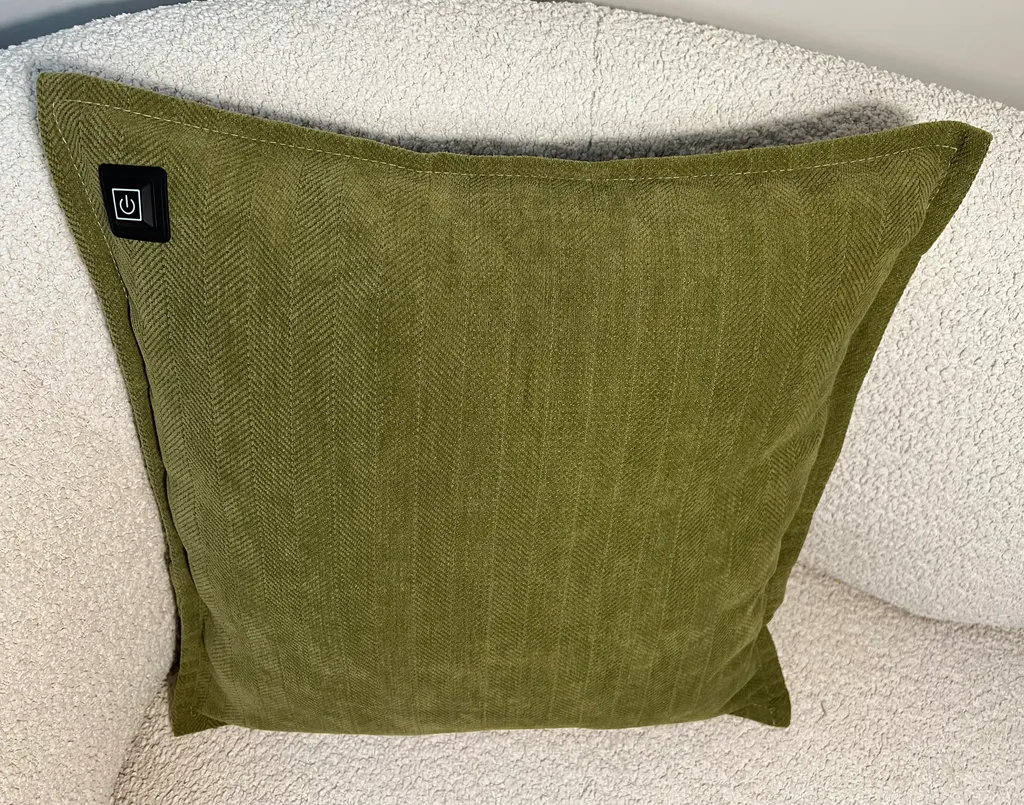 Warmpi® Cuscinetto riscaldante a infrarossi con power bank da 10.000 mAh - Cuscinetto riscaldante in ciniglia verde oliva - 45x45 cm - Senza fili e utilizzabile con cavo integrato da 2,5 m - 2