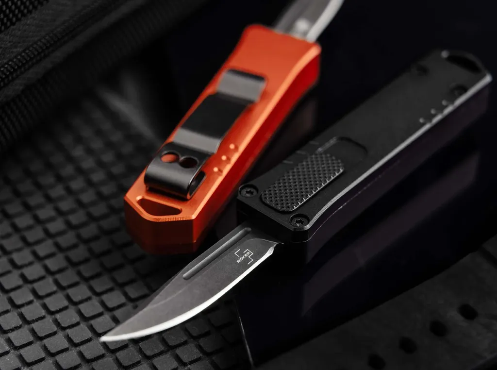 Couteau Böker Plus Micro USB OTF Noir avec Lame Rétractable - 4