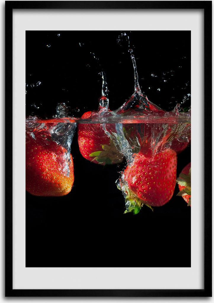 Bild - Bilderrahmen - Foto - 70 cm x 100 cm - MDF - Rahmen - Wandkunst - Erdbeeren in Wasser