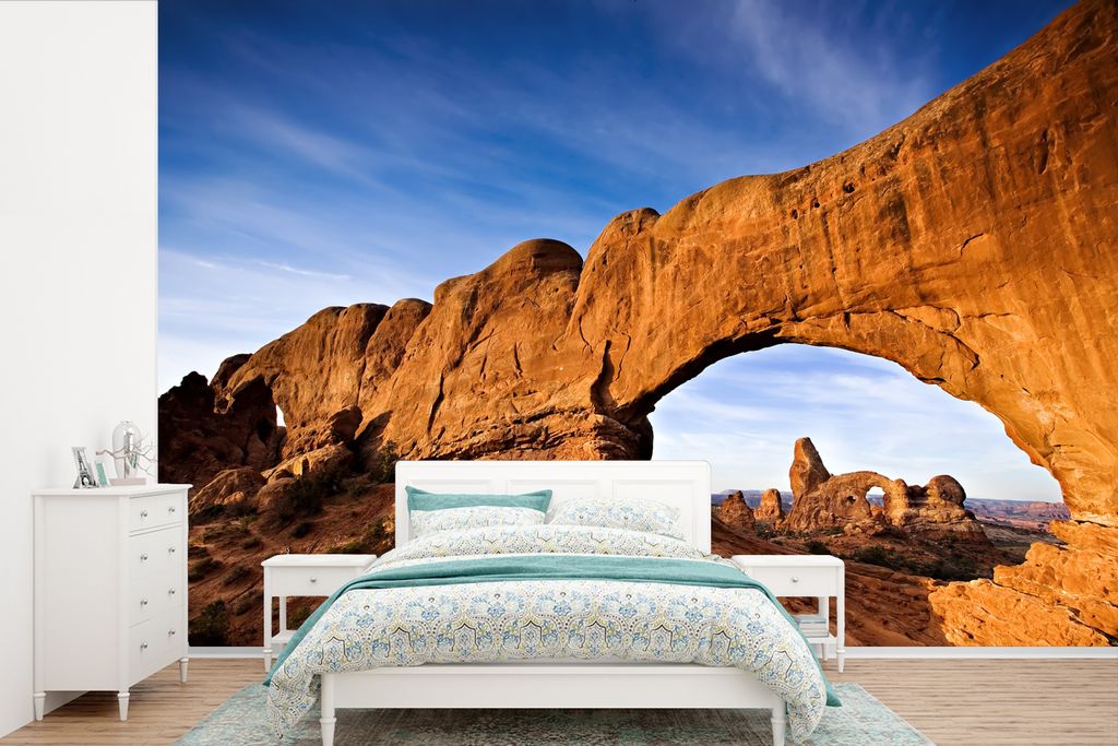 MuchoWow Fototapete für Wohnzimmer oder Schlafzimmer Wandtapete Vinyl Motivtapete Eine natürliche Felsbrücke unter blauem Himmel im Arches Nat...