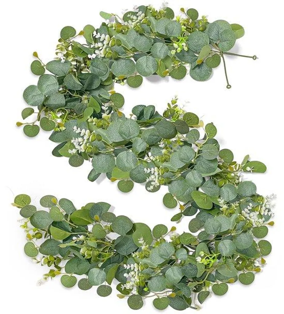 Guirlande de fleurs mariage eucalyptus blanc déco table et cérémonie