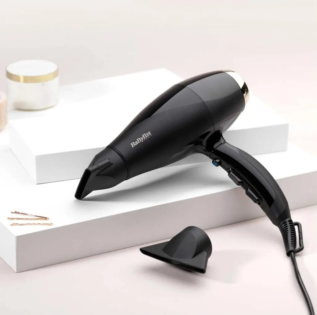 Sèche-cheveux Babyliss 6714E Super Pro : séchage rapide et brushing