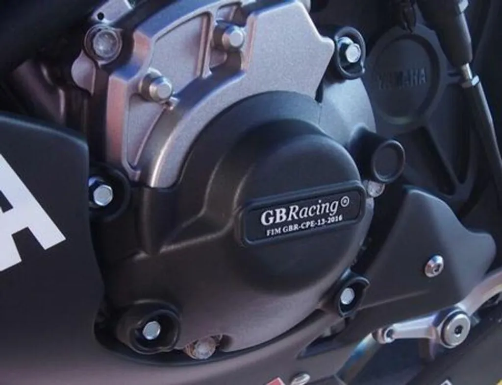 Protecteur de phare moto GB RACING pour conduite sur route et circuit
