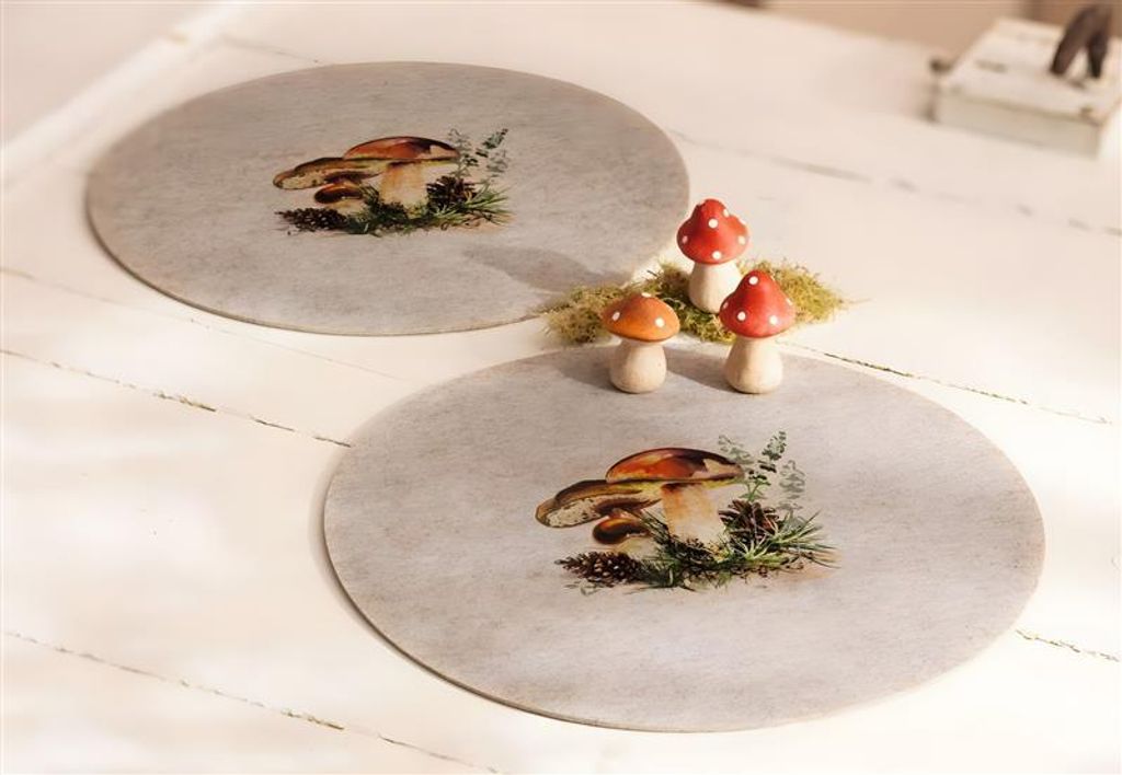 2x Platzmatte "Waldpilze" aus Filz, beige, rund Ø 38 cm, bedruckt mit Herbstmotiv, Platzset, Tischset
